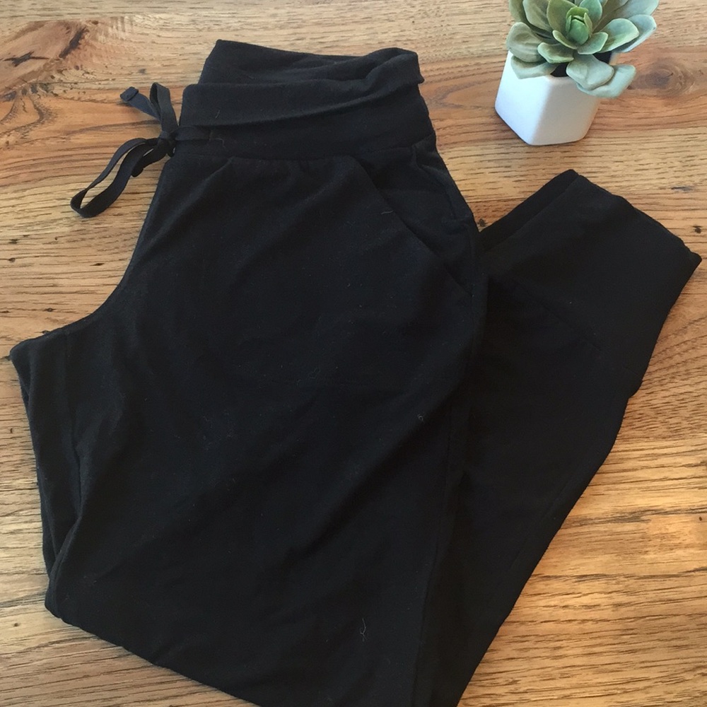 Old Navy Active Go Dry Fold Over Joggers
